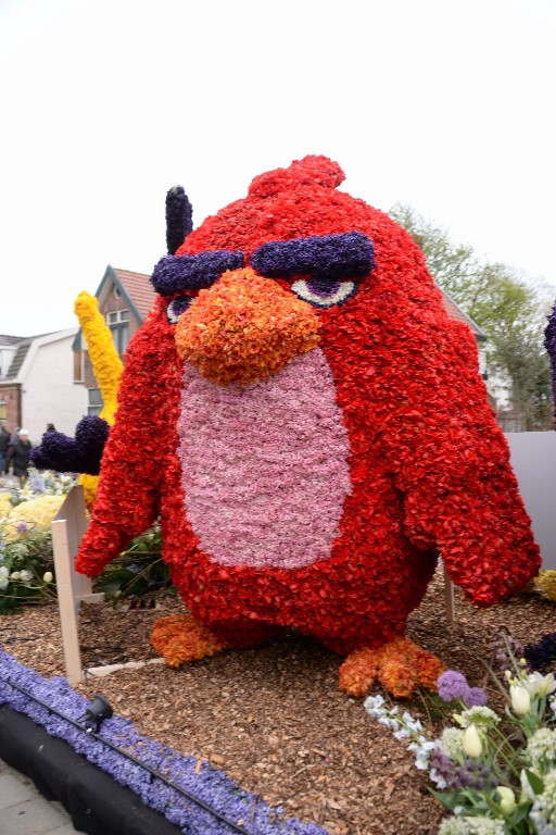 ../Images/Bloemencorso Noordwijkerhout 100.jpg